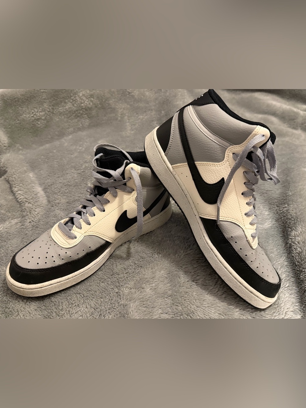 Nike Mid-Top Sneakers in Gray, Black & Cream